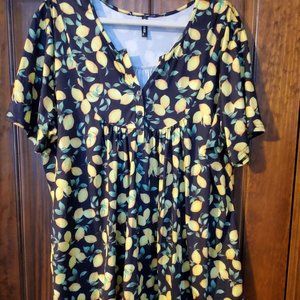 BNWOT Lemon print babydoll top
